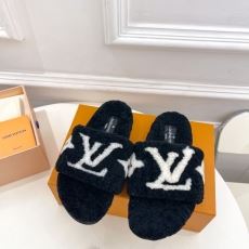 Louis Vuitton Slippers